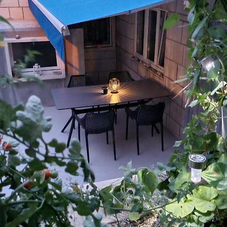 Apartment Pino Pucisca Bagian luar foto