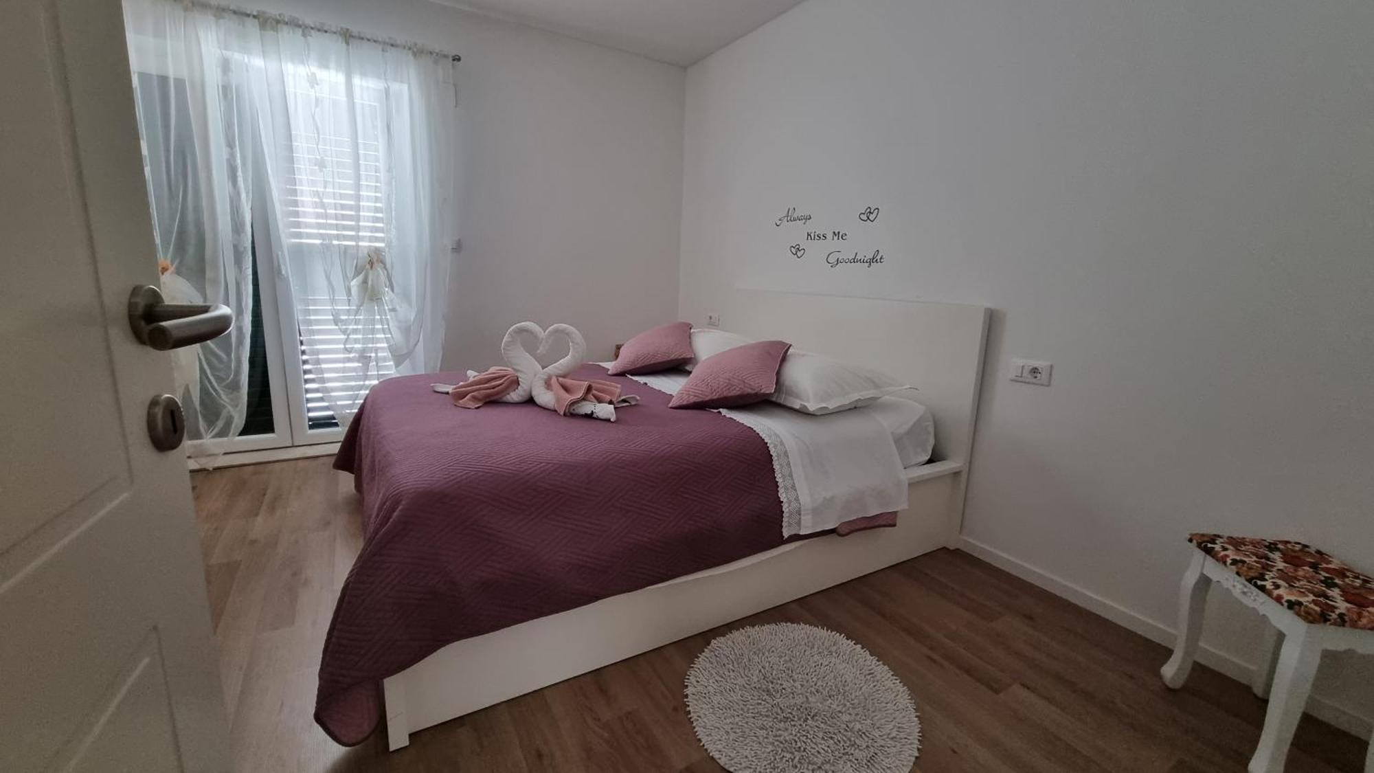 Apartment Pino Pucisca Bagian luar foto