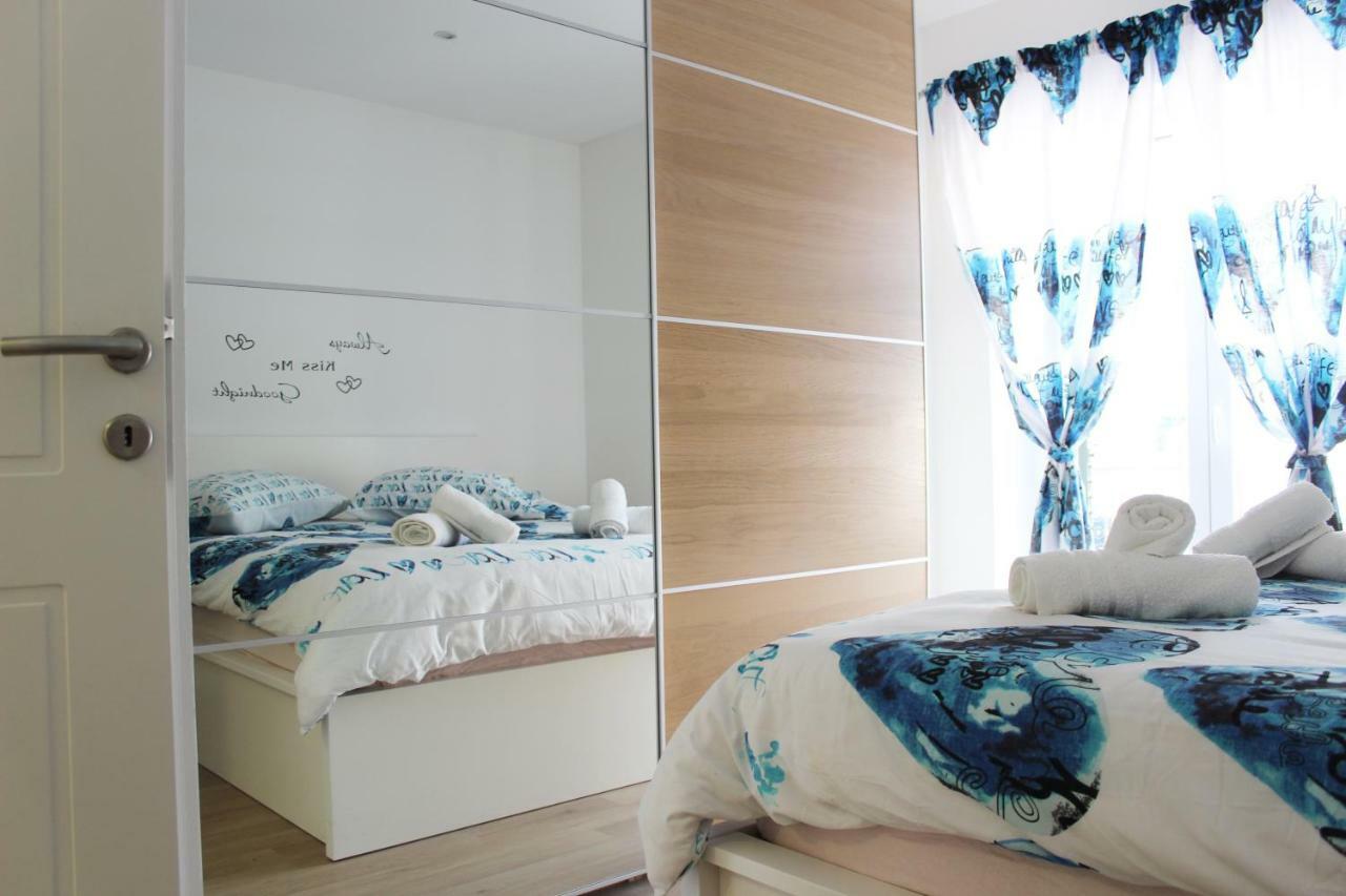 Apartment Pino Pucisca Bagian luar foto